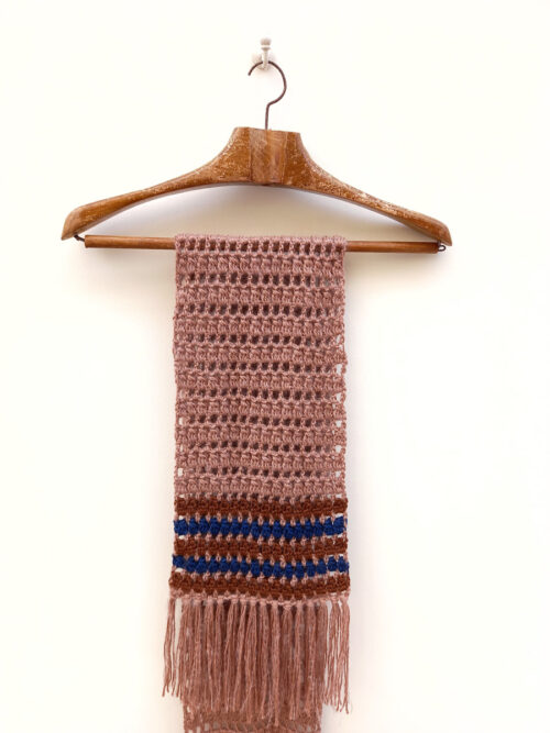 Bufanda tejida a mano a ganchillo con lana merino y mohair
